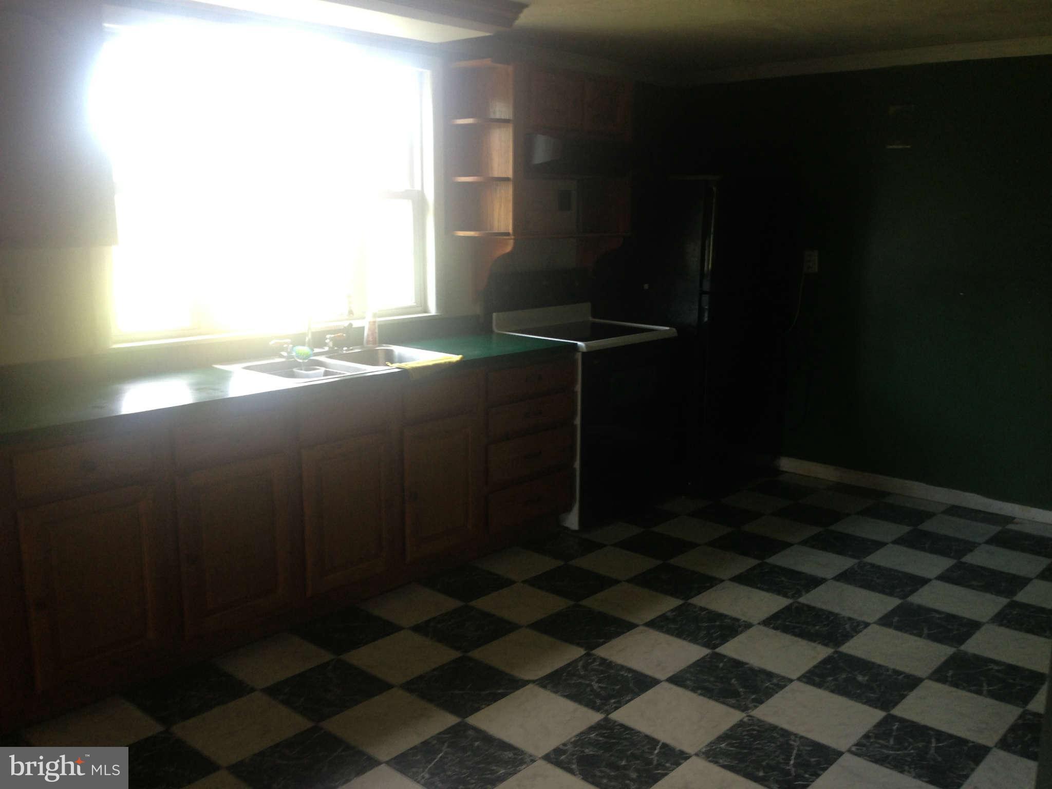6750 Hallowing Point Road Prince Frederick, MD 20678 - Photo 6 of 10 Kitchen
