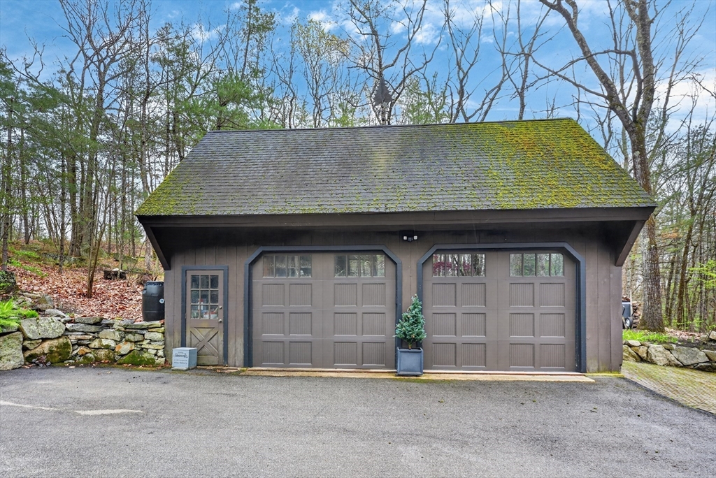 10 Davis Road Tyngsborough, MA 01879 - Photo 40 of 41 Gallery Image 40