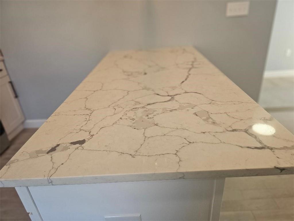 531 Reno Street Rochester, PA 15074 - Photo 6 of 11 a bathroom with a bathtub