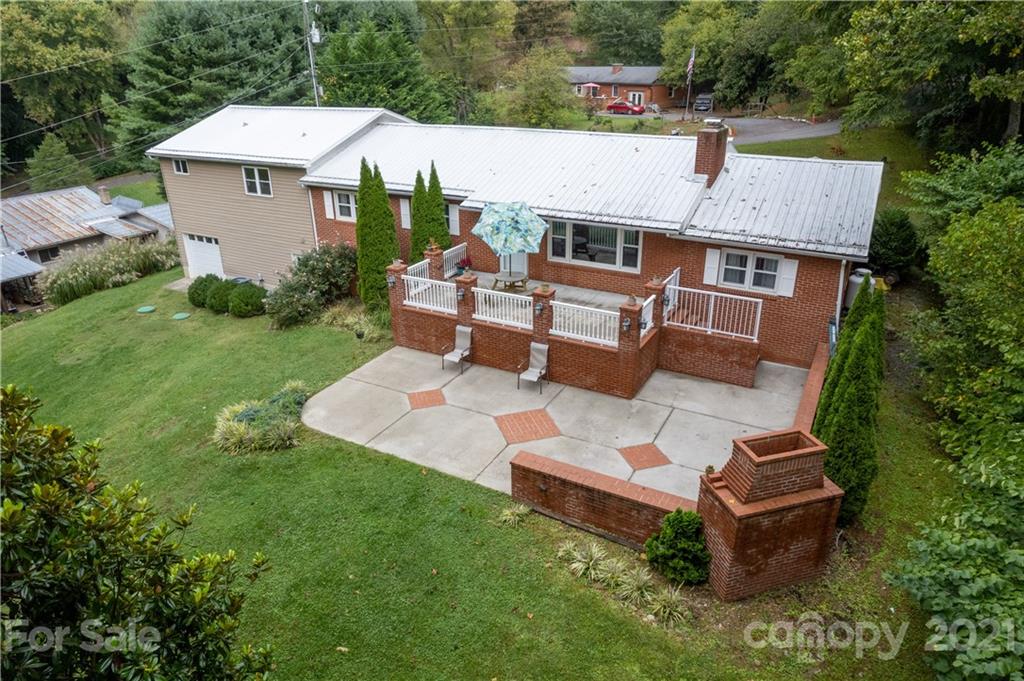 188 Stewart Road Waynesville, NC 28786 - Photo 3 of 45 an aerial view of a house with backyard