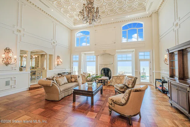 $7,188,888 | 50 Wakefield Road | Eltingville