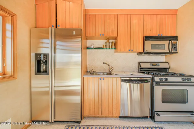 $7,188,888 | 50 Wakefield Road | Eltingville