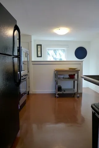 $1,850 | 19 Brewster Street, Unit 2, Plymouth, MA 02360