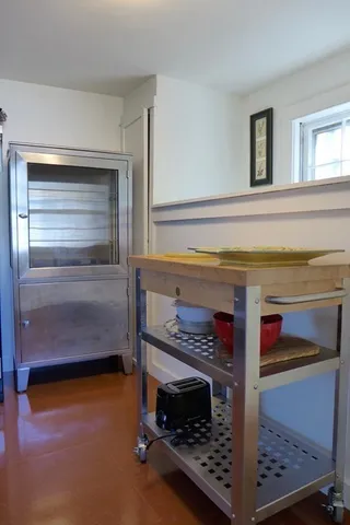 $1,850 | 19 Brewster Street, Unit 2, Plymouth, MA 02360