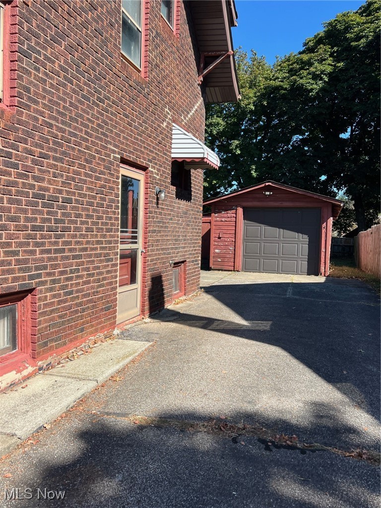 855 Dan Street Akron, OH 44310 - Photo 22 of 33 Driveway View