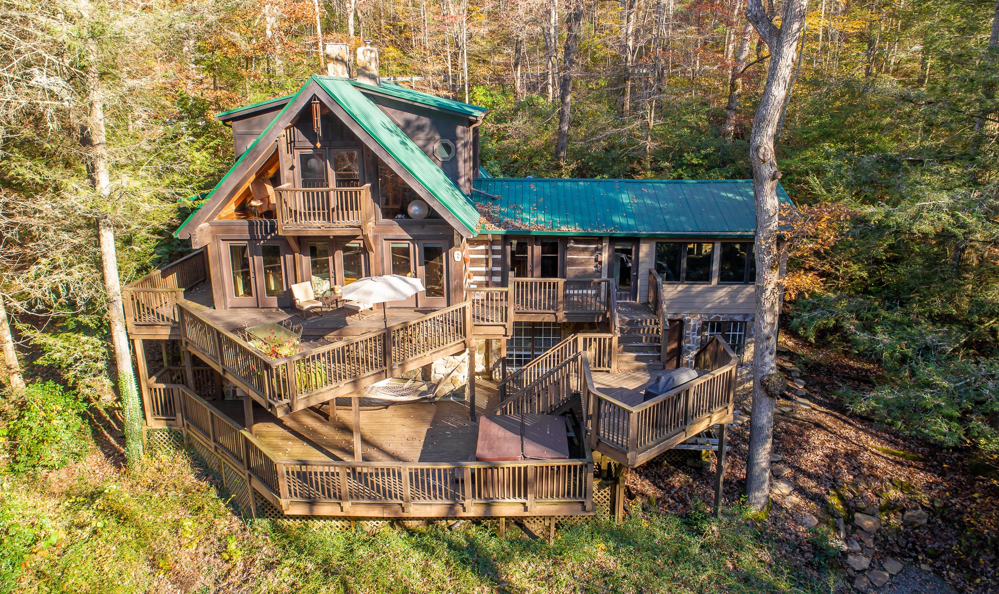 6401 Sawyer Road Signal Mountain, TN 37377 - Photo 1 of 60 Gallery Image 1