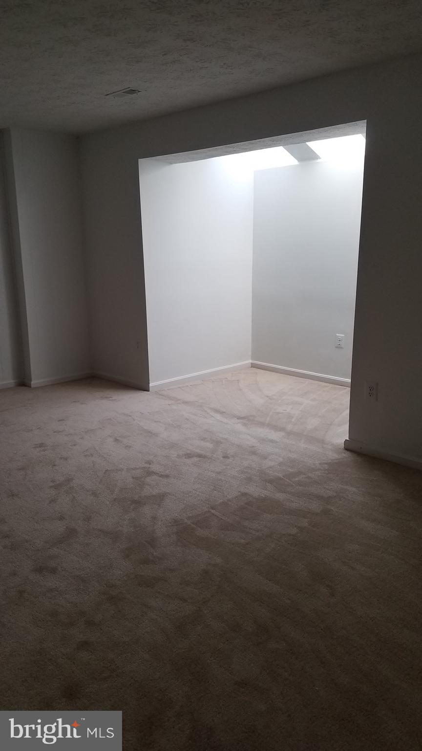 10812 Douglas Avenue Silver Spring, MD 20902 - Photo 4 of 26 RECREATION ROOM