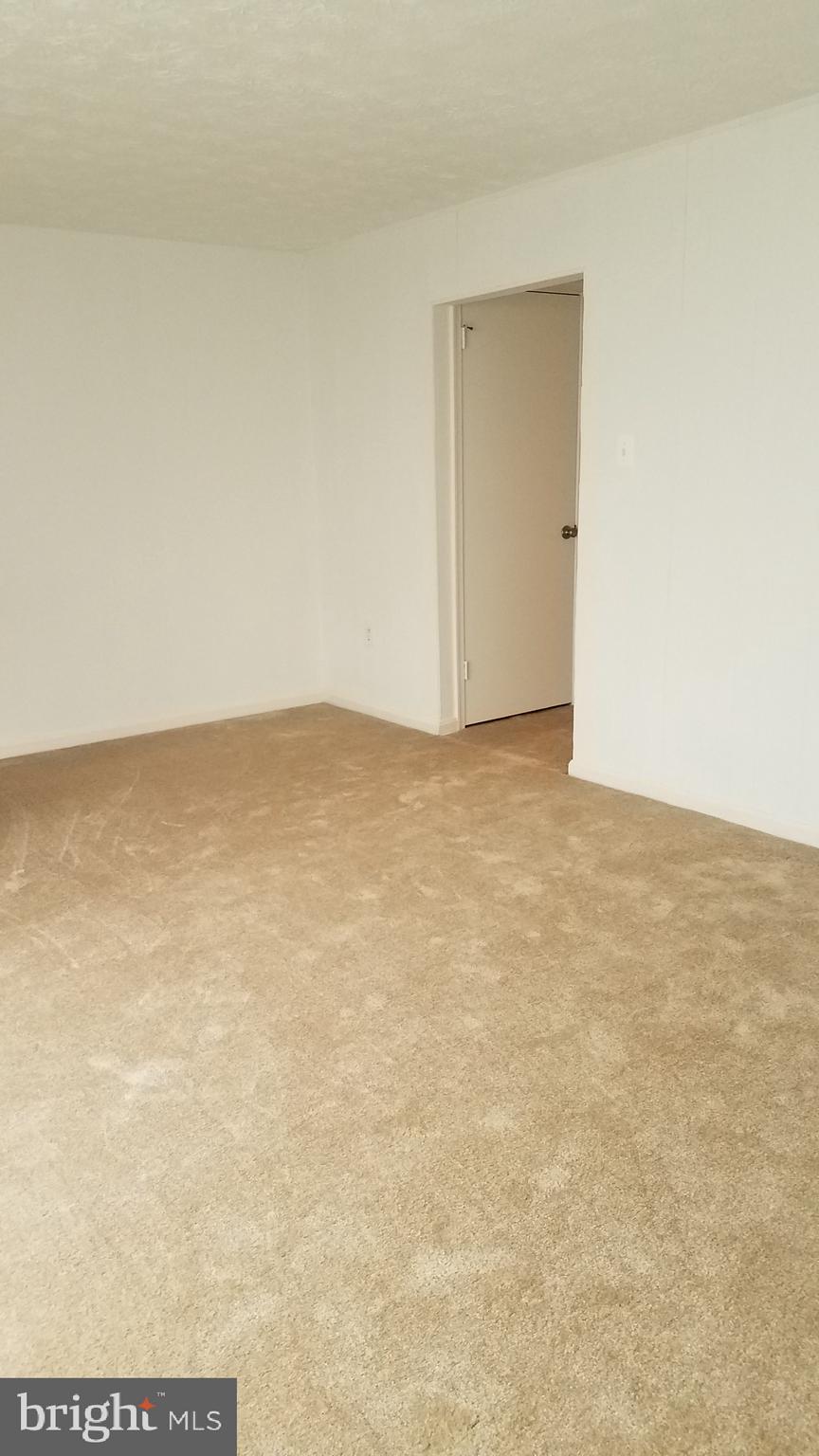 10812 Douglas Avenue Silver Spring, MD 20902 - Photo 6 of 26 RECREATION ROOM