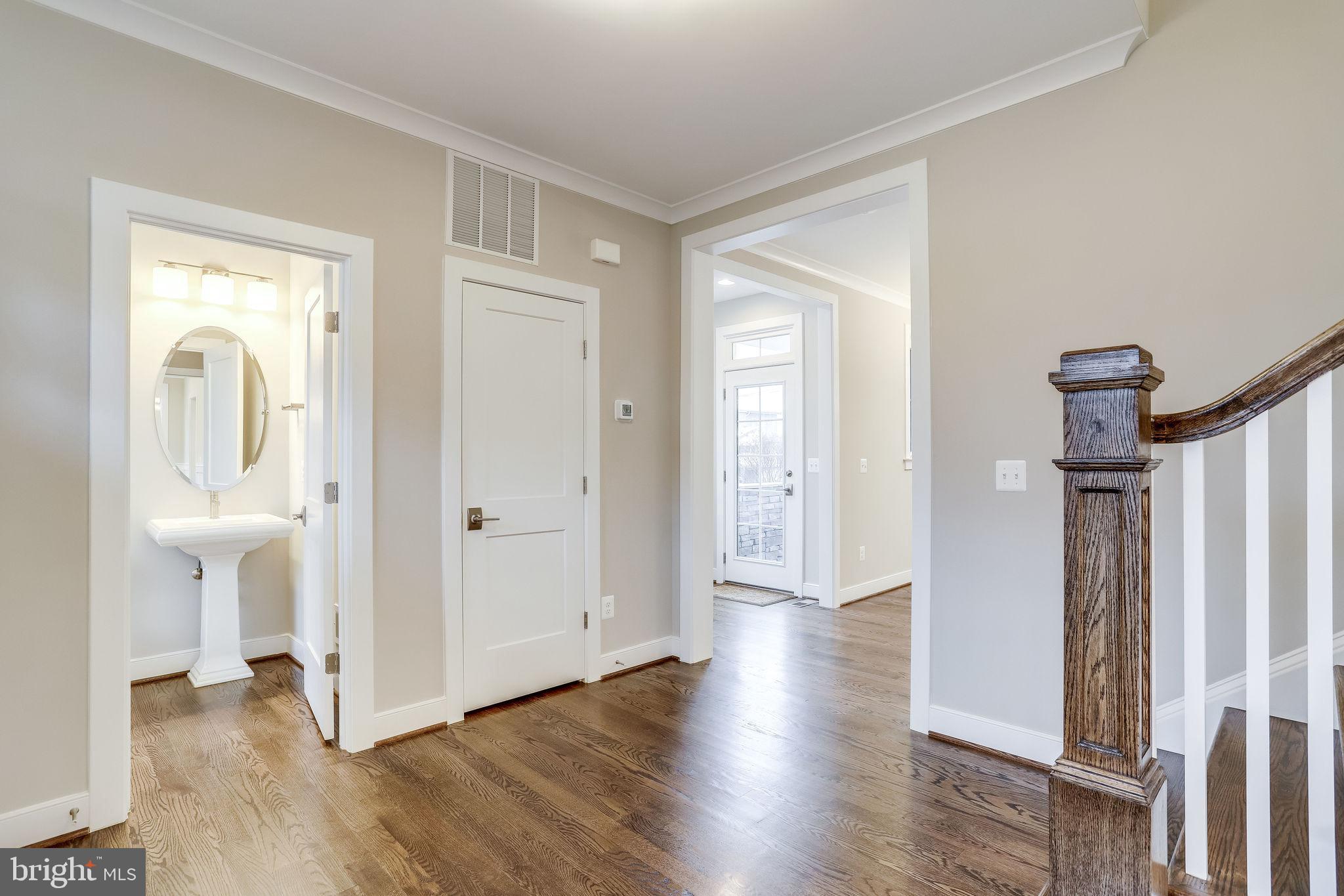 3742 Chain Bridge Road Fairfax, VA 22030 - Photo 11 of 87 Gallery Image 11