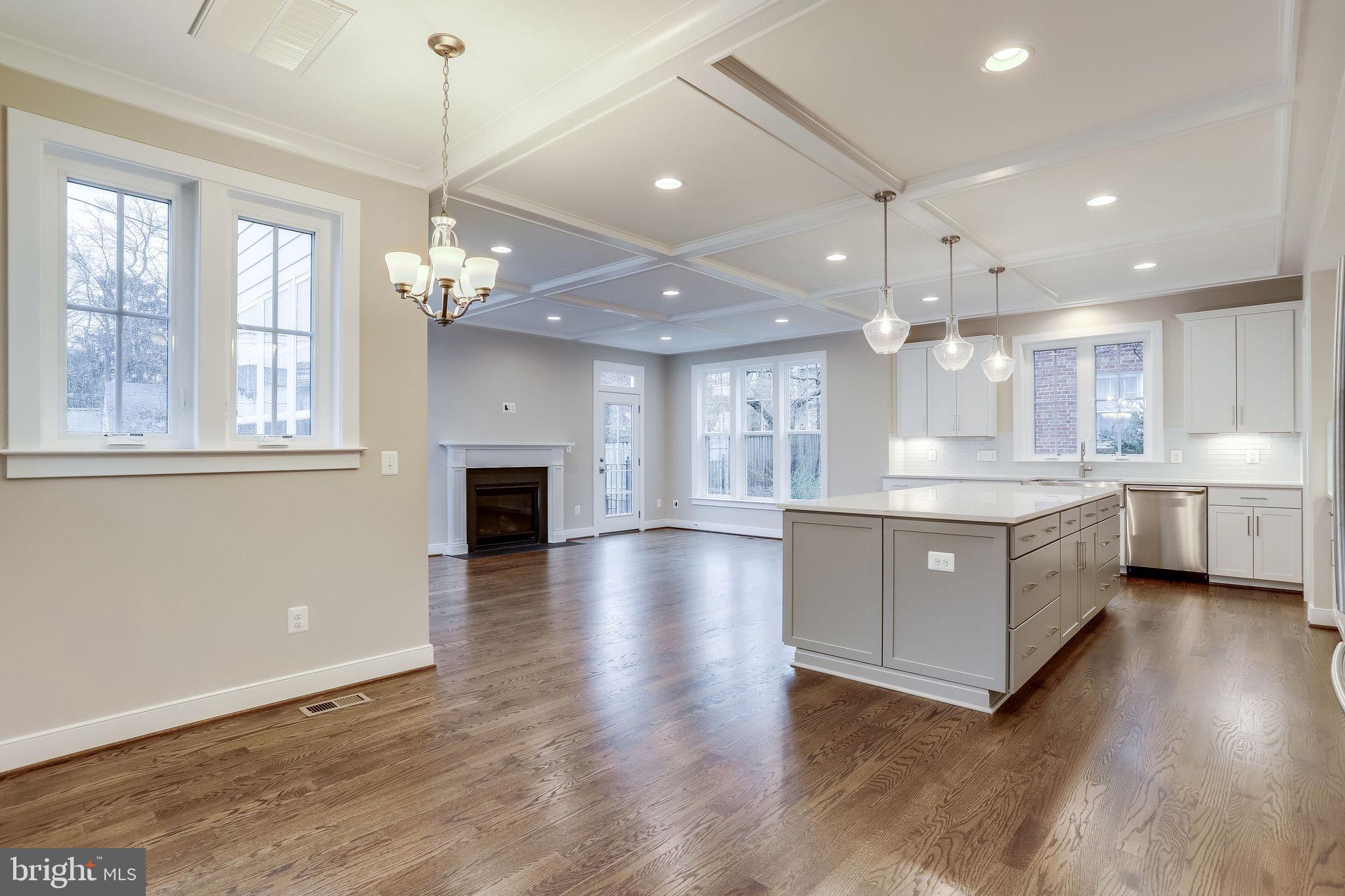 3742 Chain Bridge Road Fairfax, VA 22030 - Photo 28 of 87 Gallery Image 28
