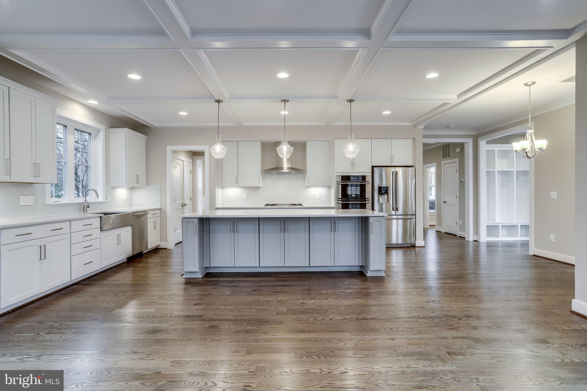 3742 Chain Bridge Road Fairfax, VA 22030 - Photo 31 of 87 Gallery Image 31