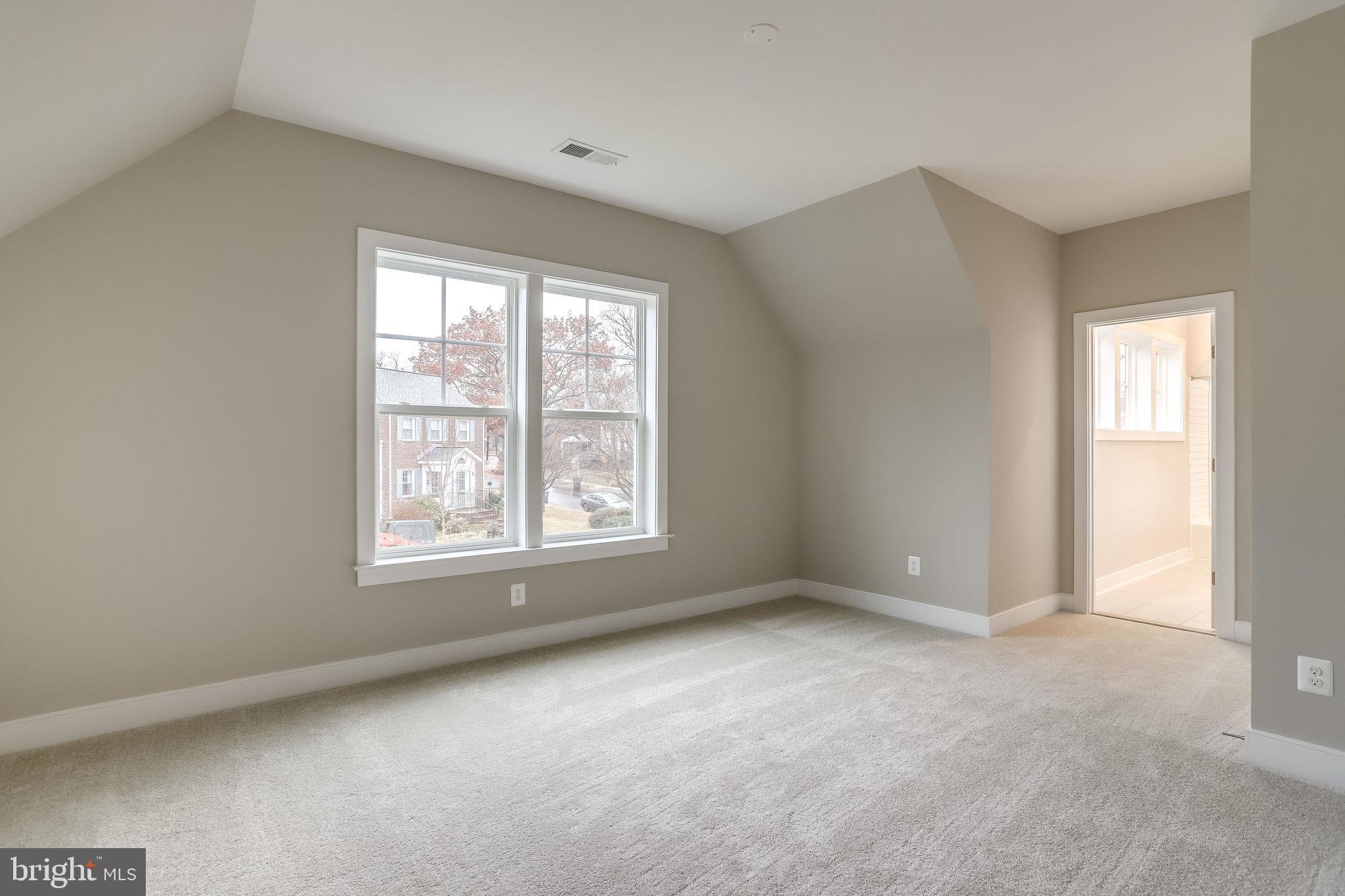 3742 Chain Bridge Road Fairfax, VA 22030 - Photo 47 of 87 Gallery Image 47