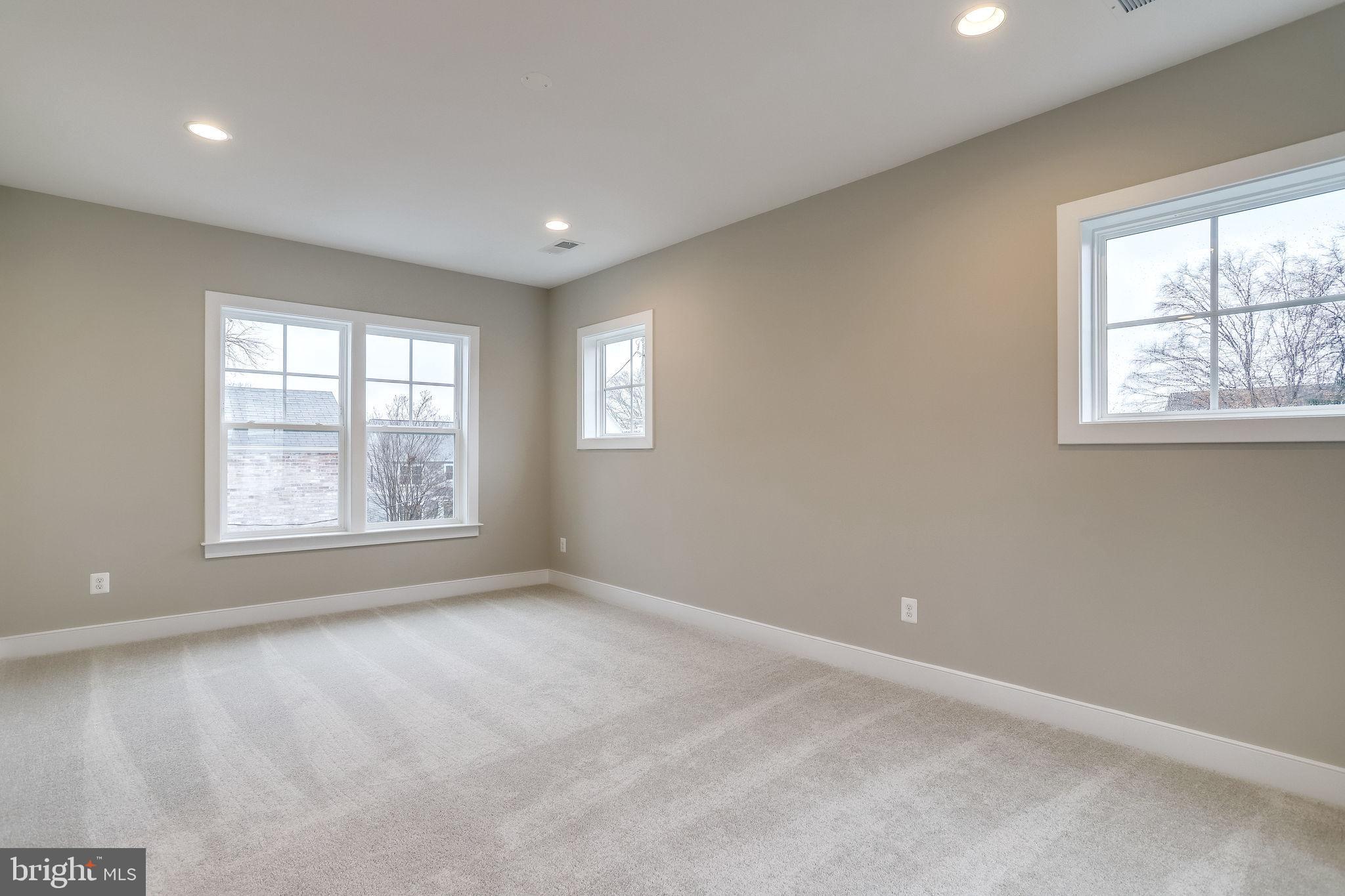 3742 Chain Bridge Road Fairfax, VA 22030 - Photo 61 of 87 Gallery Image 61