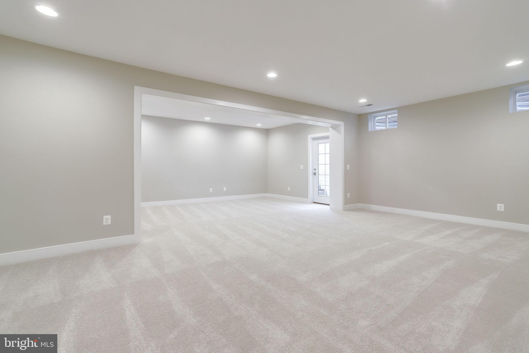 3742 Chain Bridge Road Fairfax, VA 22030 - Photo 79 of 87 Gallery Image 79