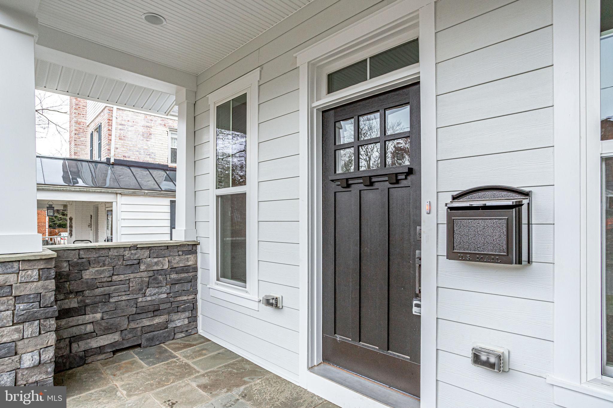 3742 Chain Bridge Road Fairfax, VA 22030 - Photo 9 of 87 Gallery Image 9