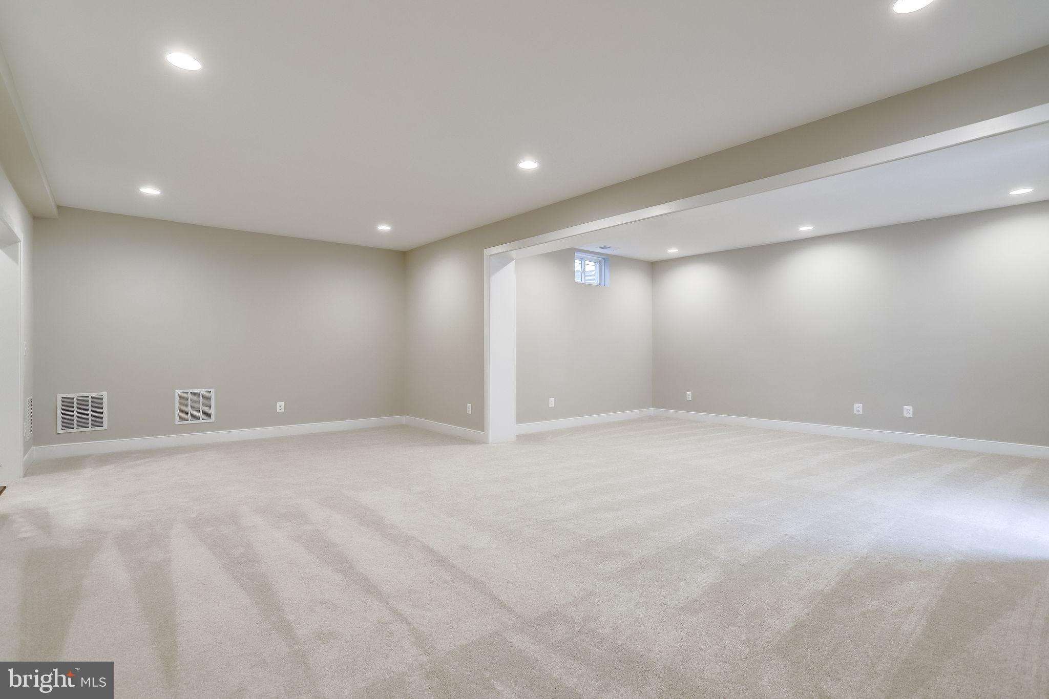 3742 Chain Bridge Road Fairfax, VA 22030 - Photo 81 of 87 Gallery Image 81