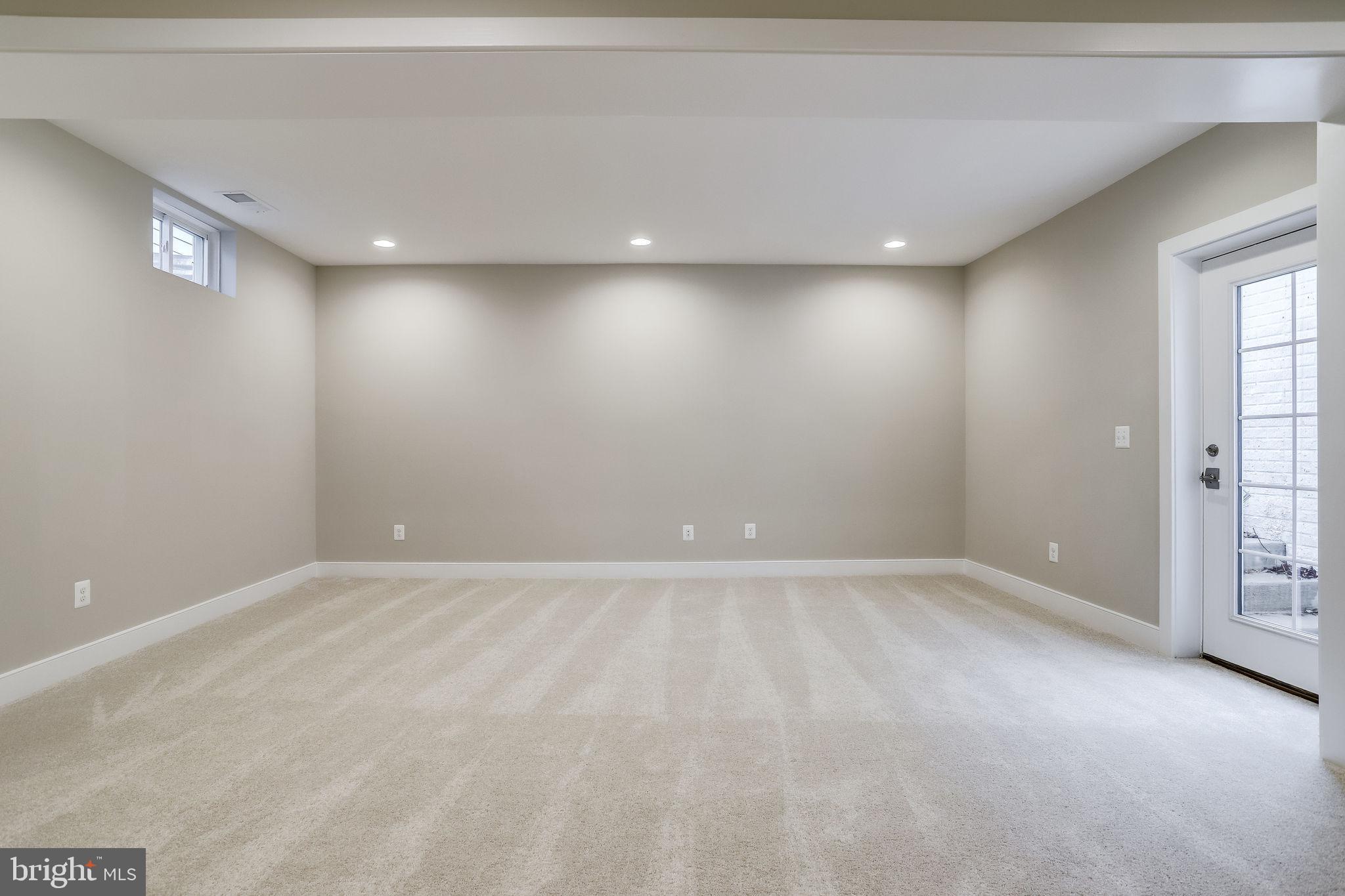 3742 Chain Bridge Road Fairfax, VA 22030 - Photo 82 of 87 Gallery Image 82