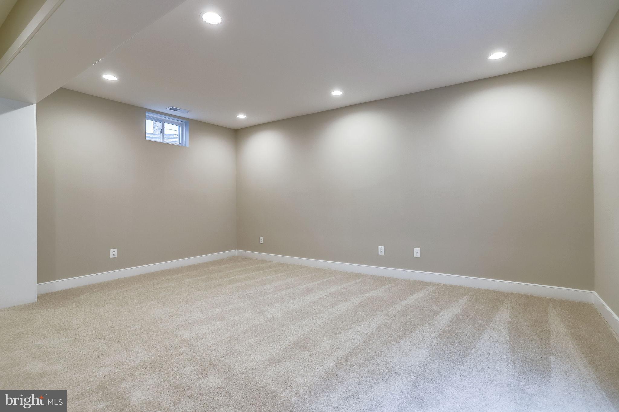 3742 Chain Bridge Road Fairfax, VA 22030 - Photo 83 of 87 Gallery Image 83
