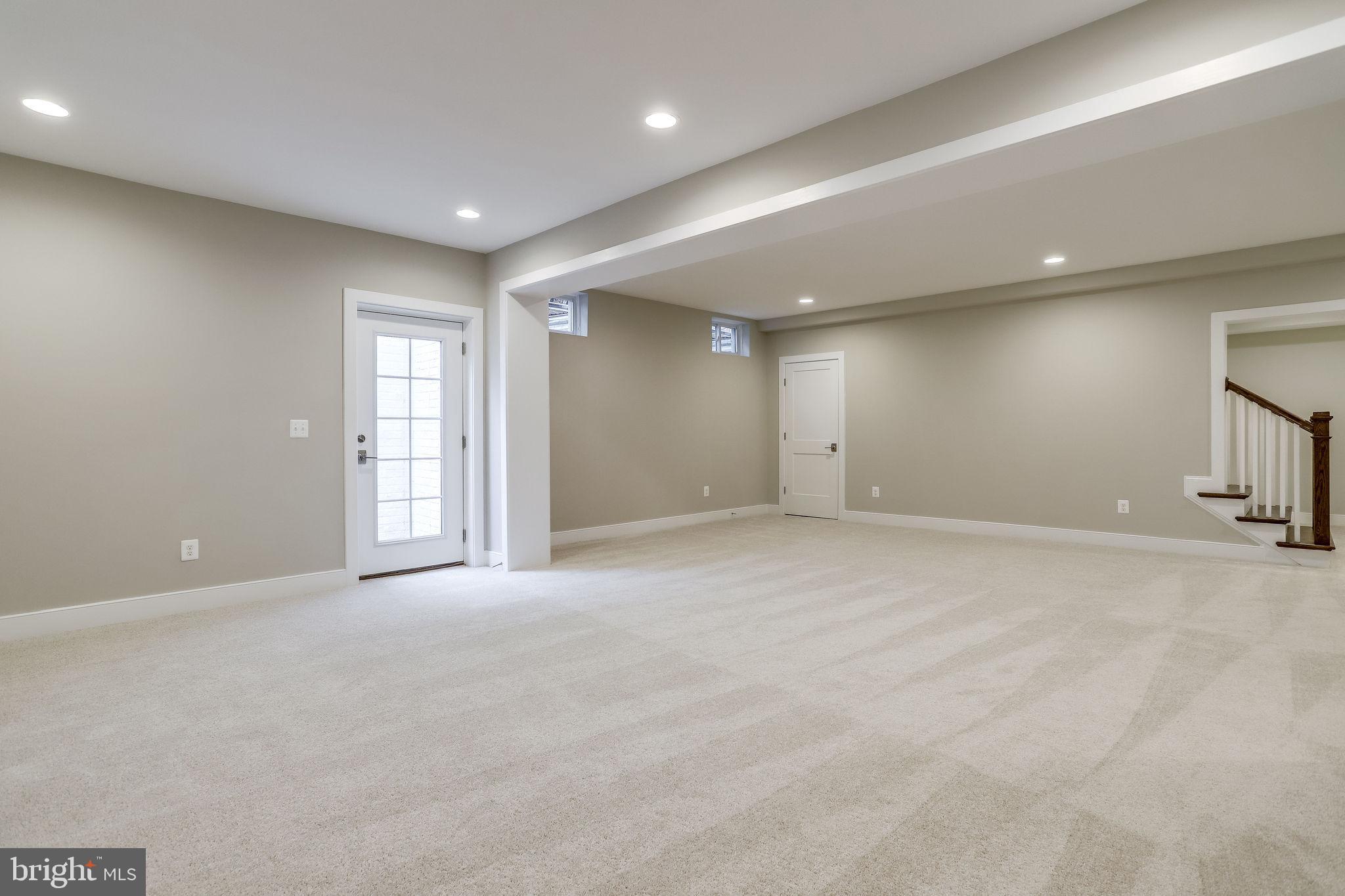 3742 Chain Bridge Road Fairfax, VA 22030 - Photo 85 of 87 Gallery Image 85