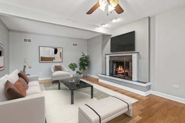 $425,000 | 230 Essex Lane, New Lenox, IL 60451