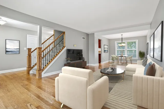 $425,000 | 230 Essex Lane, New Lenox, IL 60451