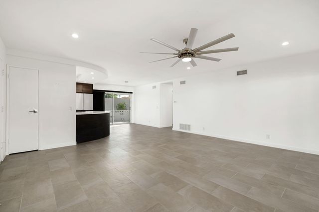 $2,700 | 2240 South Calle Palo Fierro, Unit 9, Palm Springs, CA 92264