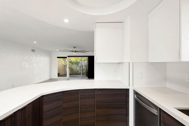 $2,700 | 2240 South Calle Palo Fierro, Unit 9, Palm Springs, CA 92264