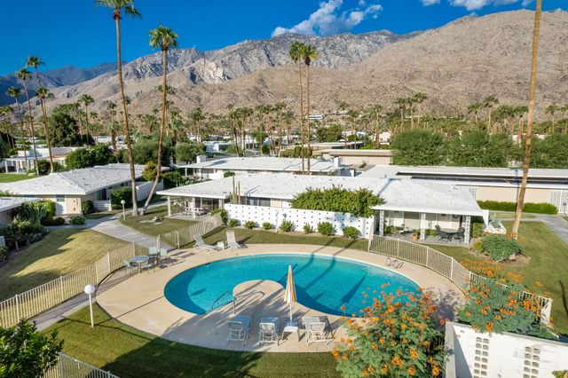 $2,700 | 2240 South Calle Palo Fierro, Unit 9, Palm Springs, CA 92264