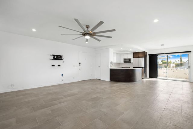 $2,700 | 2240 South Calle Palo Fierro, Unit 9, Palm Springs, CA 92264