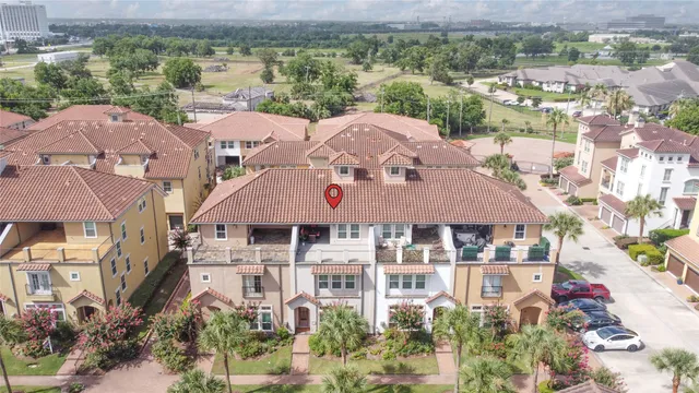 $2,800 | 22 Tassia Lane, Pasadena, TX 77058