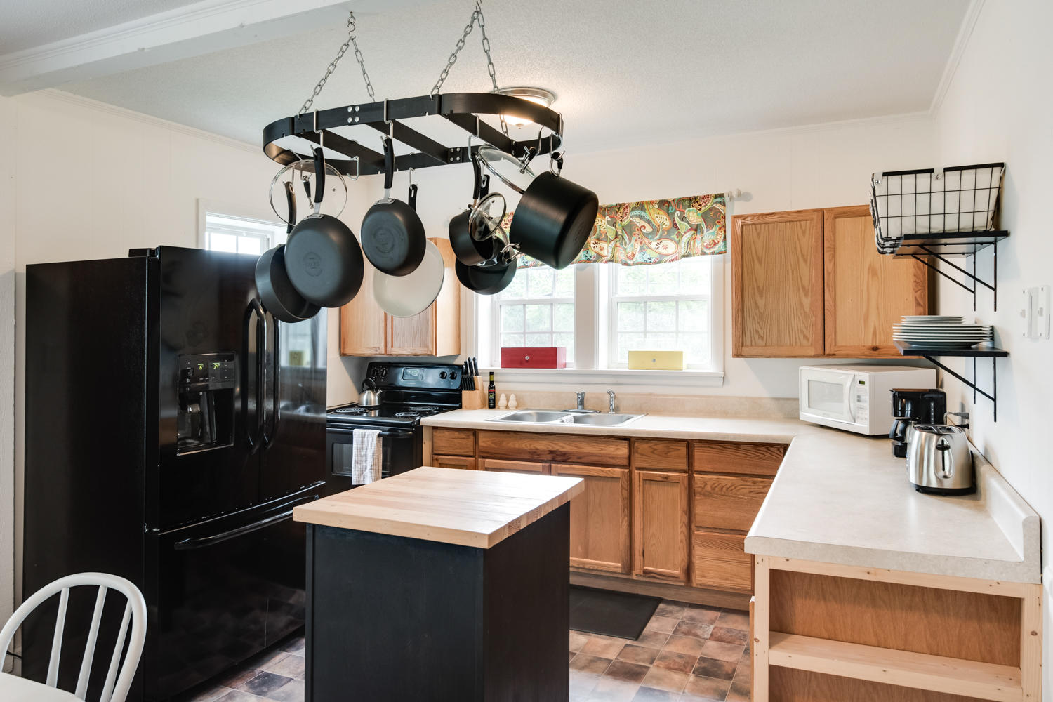 7513 South Dent Road Hixson, TN 37343 - Photo 8 of 25 7513_S_Dent_Rd_25