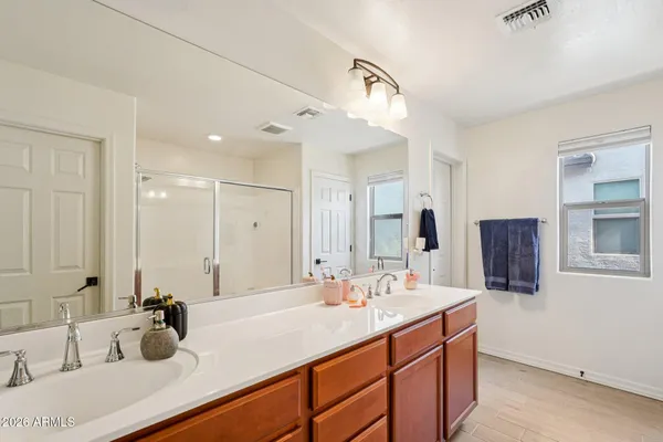$444,000 | 5733 Odeum Lane, Phoenix, AZ 85043