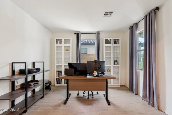 $444,000 | 5733 Odeum Lane, Phoenix, AZ 85043