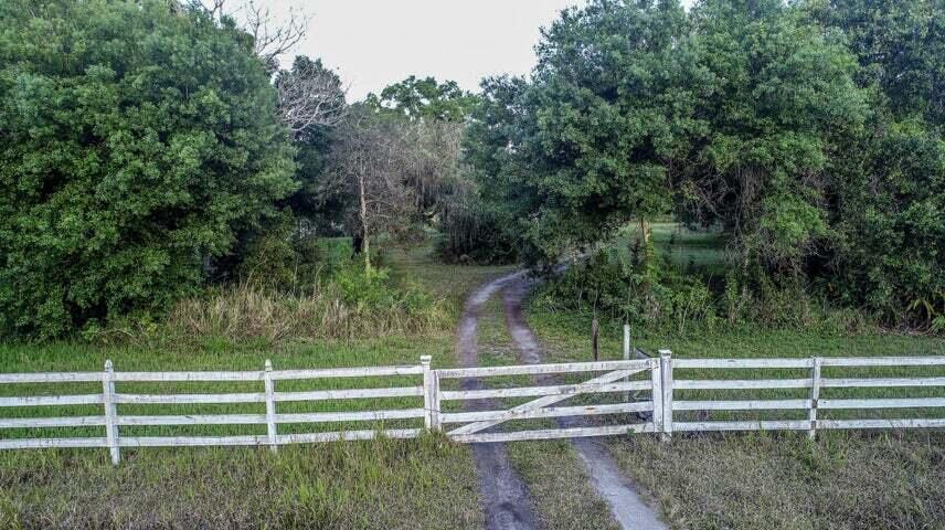 11470 Carlton Road Port St. Lucie, FL 34987 - Photo 11 of 12 20240313192208817912000000-o