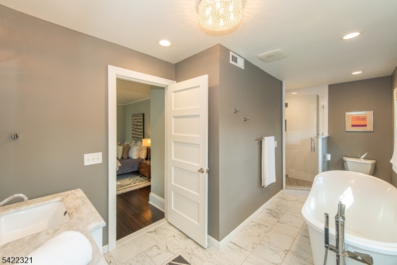 76 Club Road Montclair, NJ 07043 - Photo 32 of 48