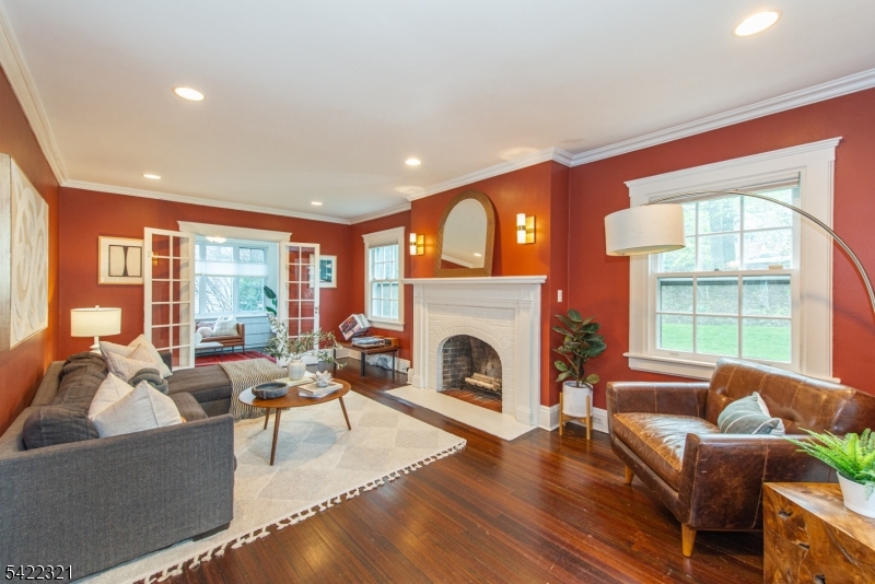 76 Club Road Montclair, NJ 07043 - Photo 4 of 48