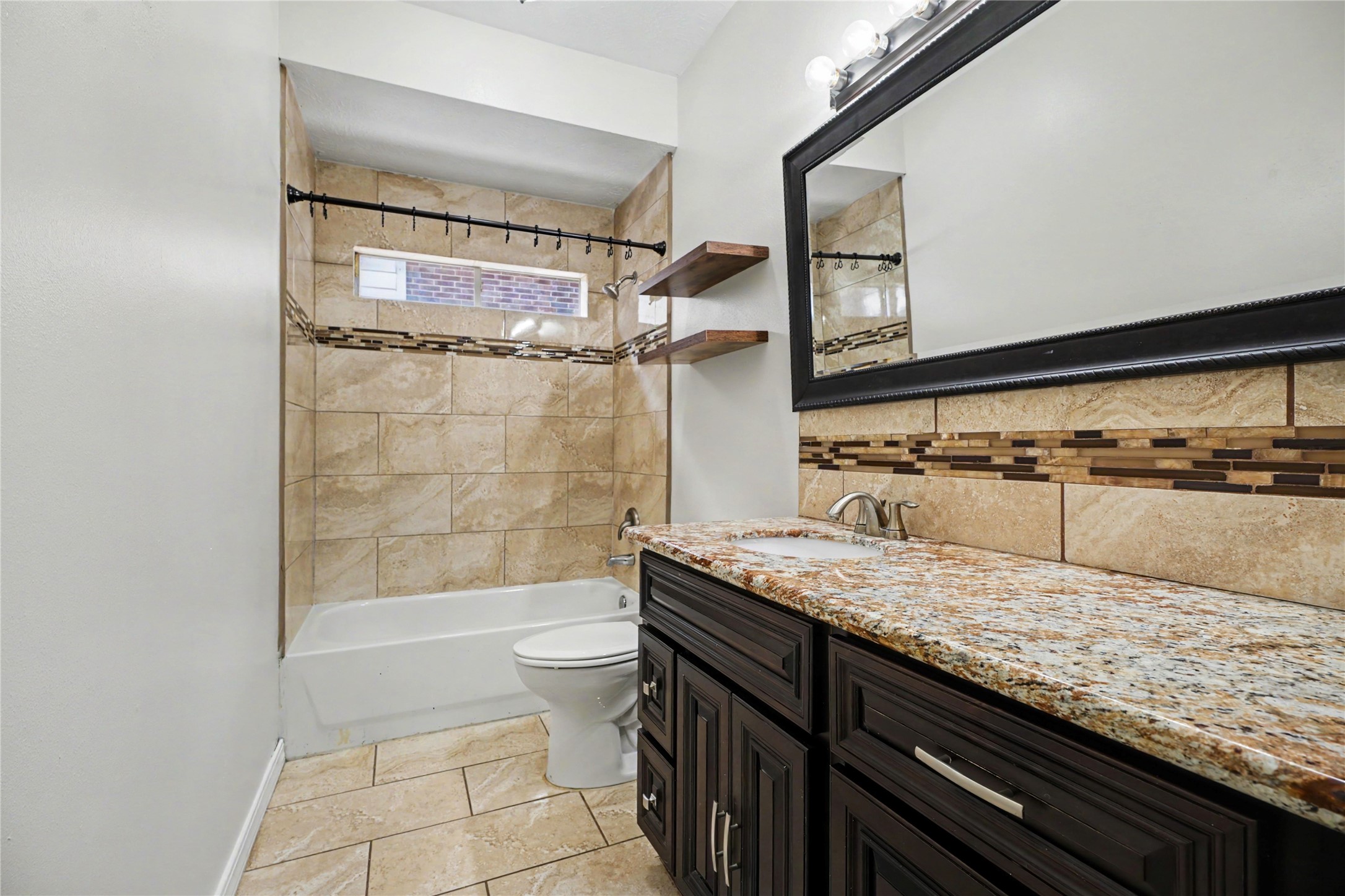9714 Crystal Boulevard Baytown, TX 77521 - Photo 28 of 36