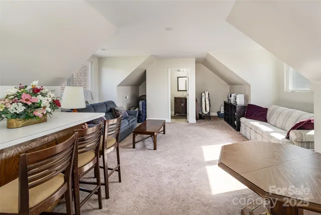 $630,000 | 4321 Rolling Acres Road, Charlotte, NC 28213