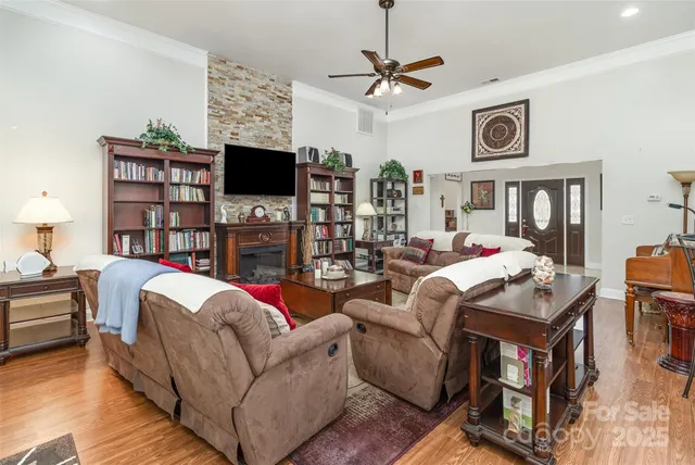 $630,000 | 4321 Rolling Acres Road, Charlotte, NC 28213