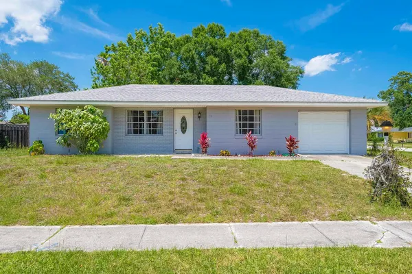 a view of outdoor space yard and deck