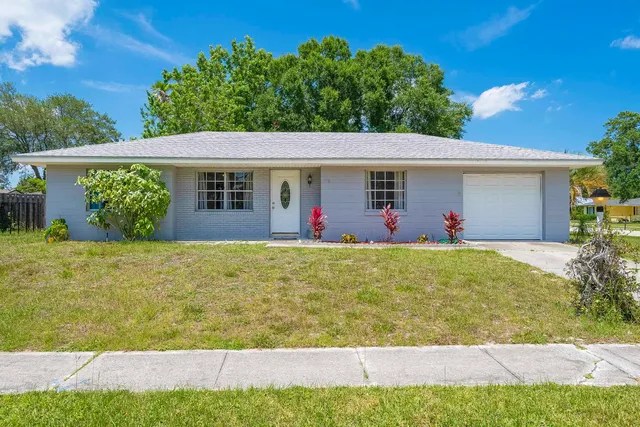 a view of outdoor space yard and deck