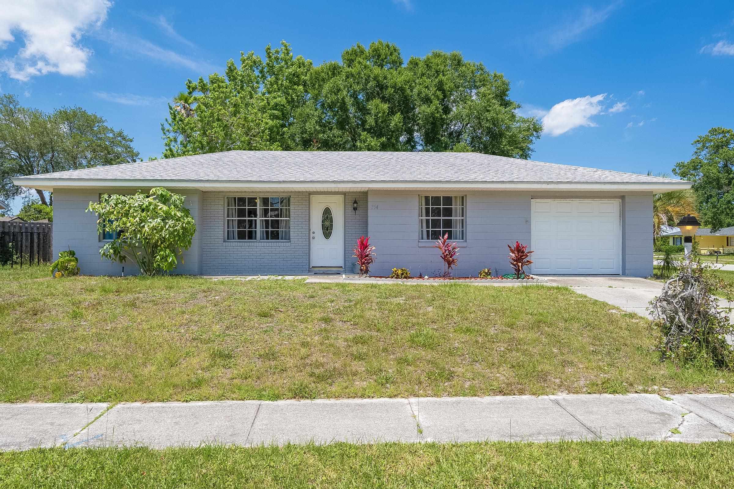 354 Shores Boulevard St. Augustine, FL 32086 - Photo 2 of 34 a view of outdoor space yard and deck