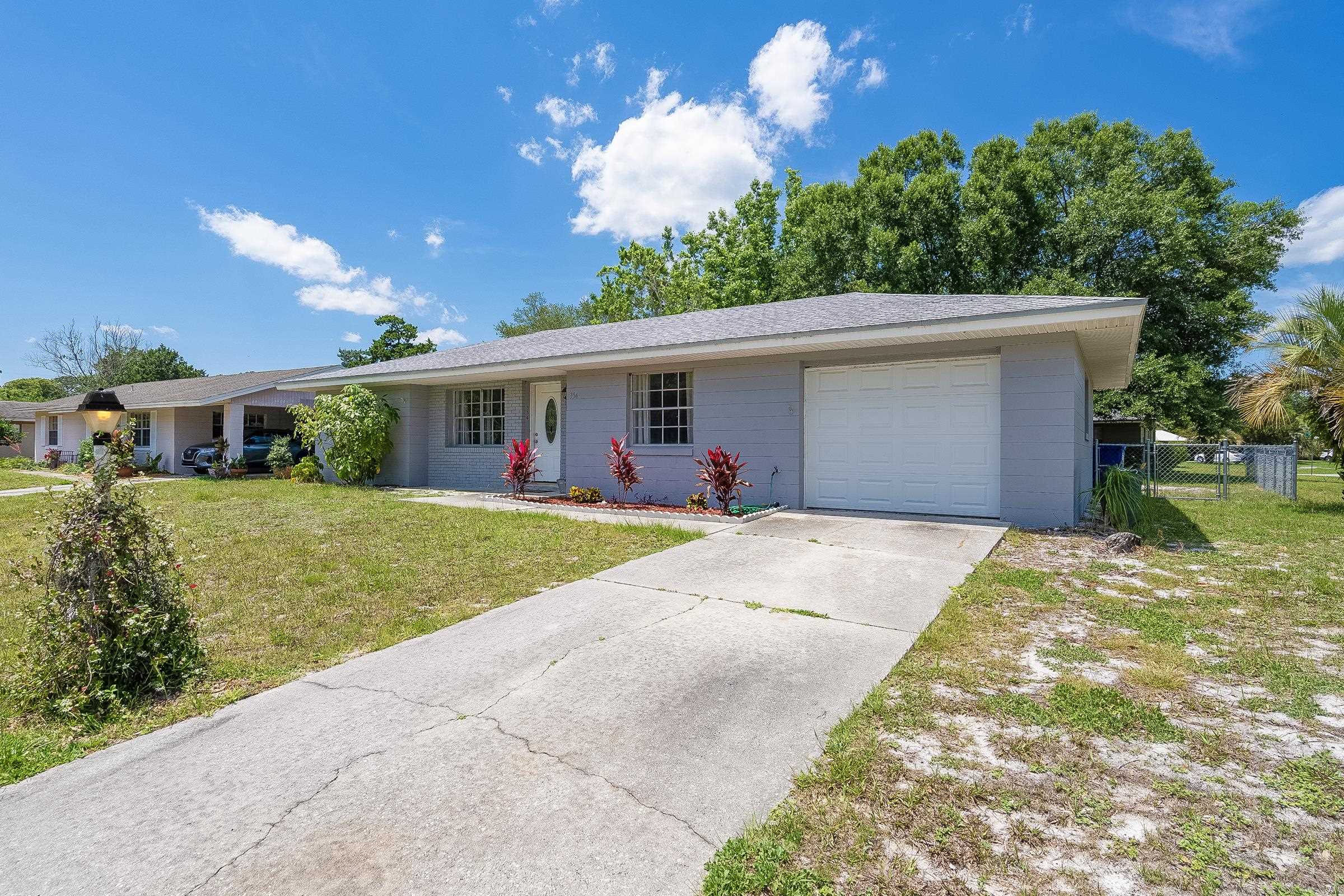 354 Shores Boulevard St. Augustine, FL 32086 - Photo 4 of 34 a view of outdoor space and yard