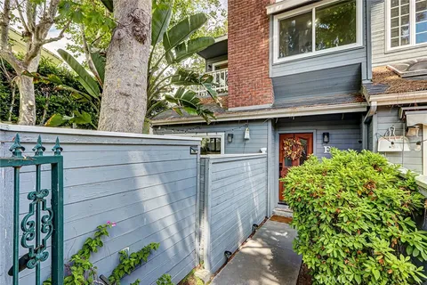 $1,199,000 | 1917 Nelson Avenue, Unit E, Redondo Beach, CA 90278