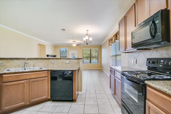 $414,900 | 860 Water Hyacinth Loop, Leander, TX 78641