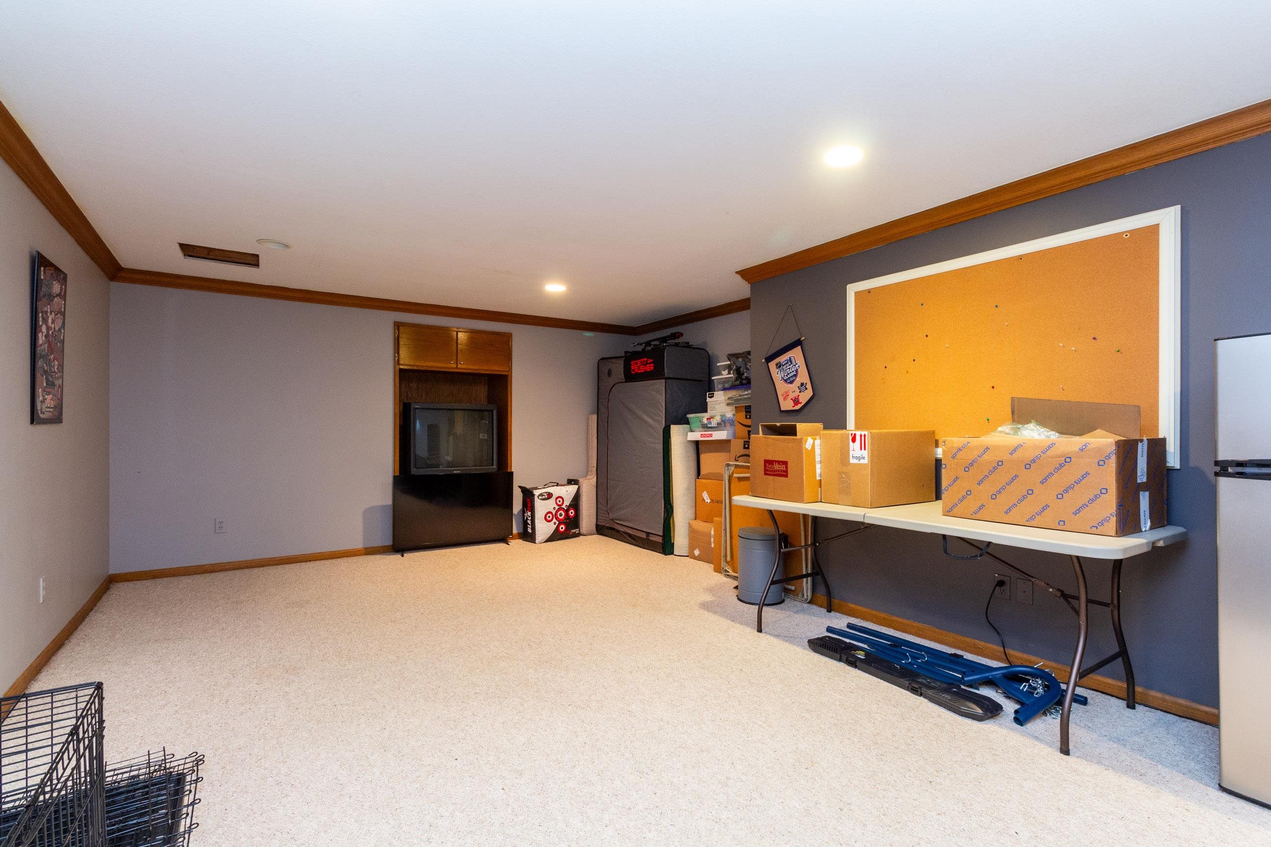 1400 Kings Pointe Road Grand Blanc, MI 48439 - Photo 50 of 54 50132230-8a1b75d5-342d-44a1-aec6-d73d70d88cd5.JPG