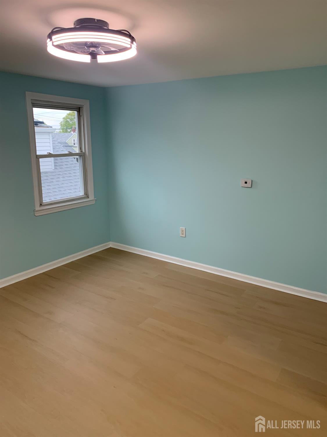 47 Holly Street, Unit 2 Carteret, NJ 07008 - Photo 4 of 27