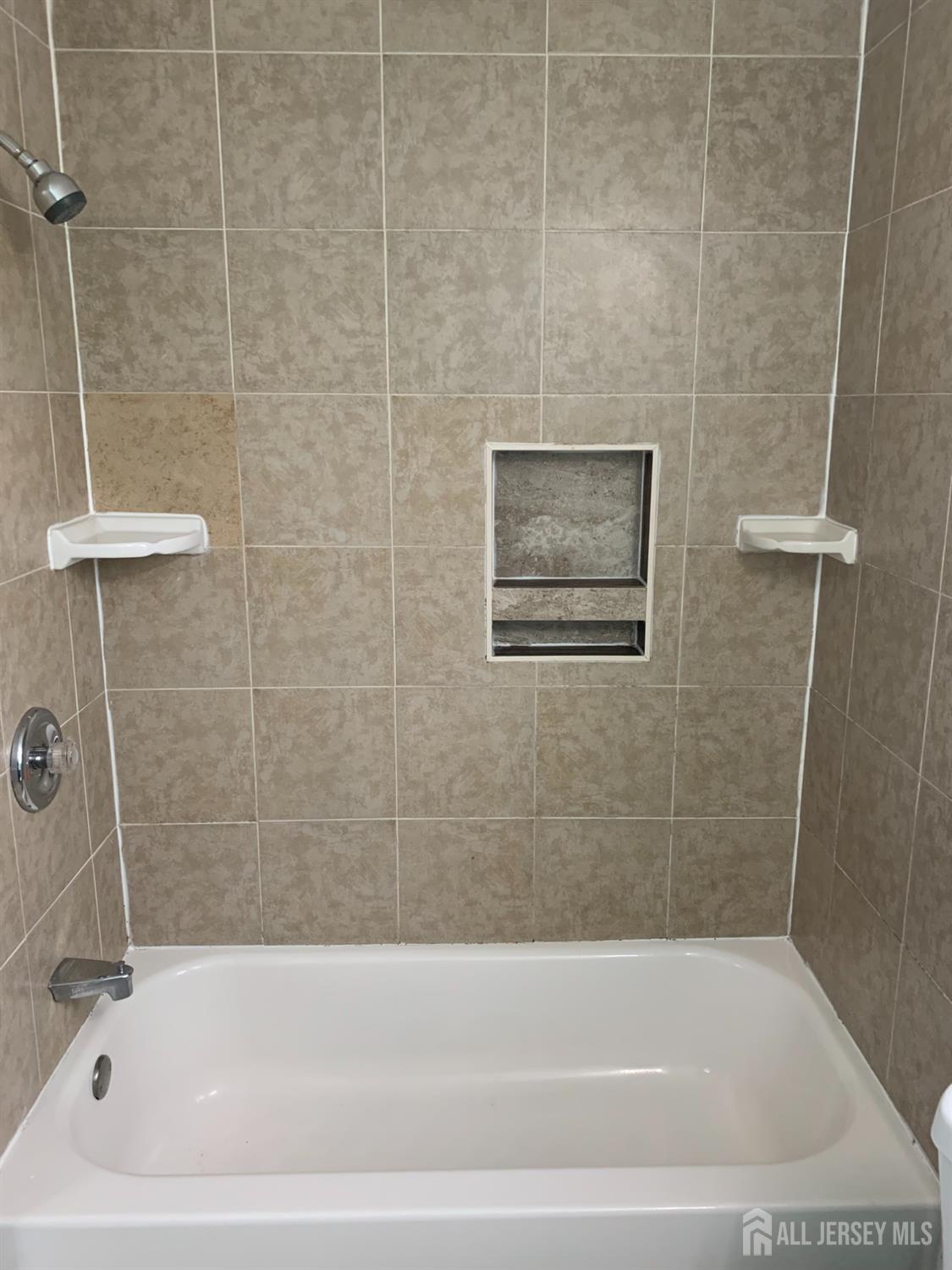 47 Holly Street, Unit 2 Carteret, NJ 07008 - Photo 5 of 27
