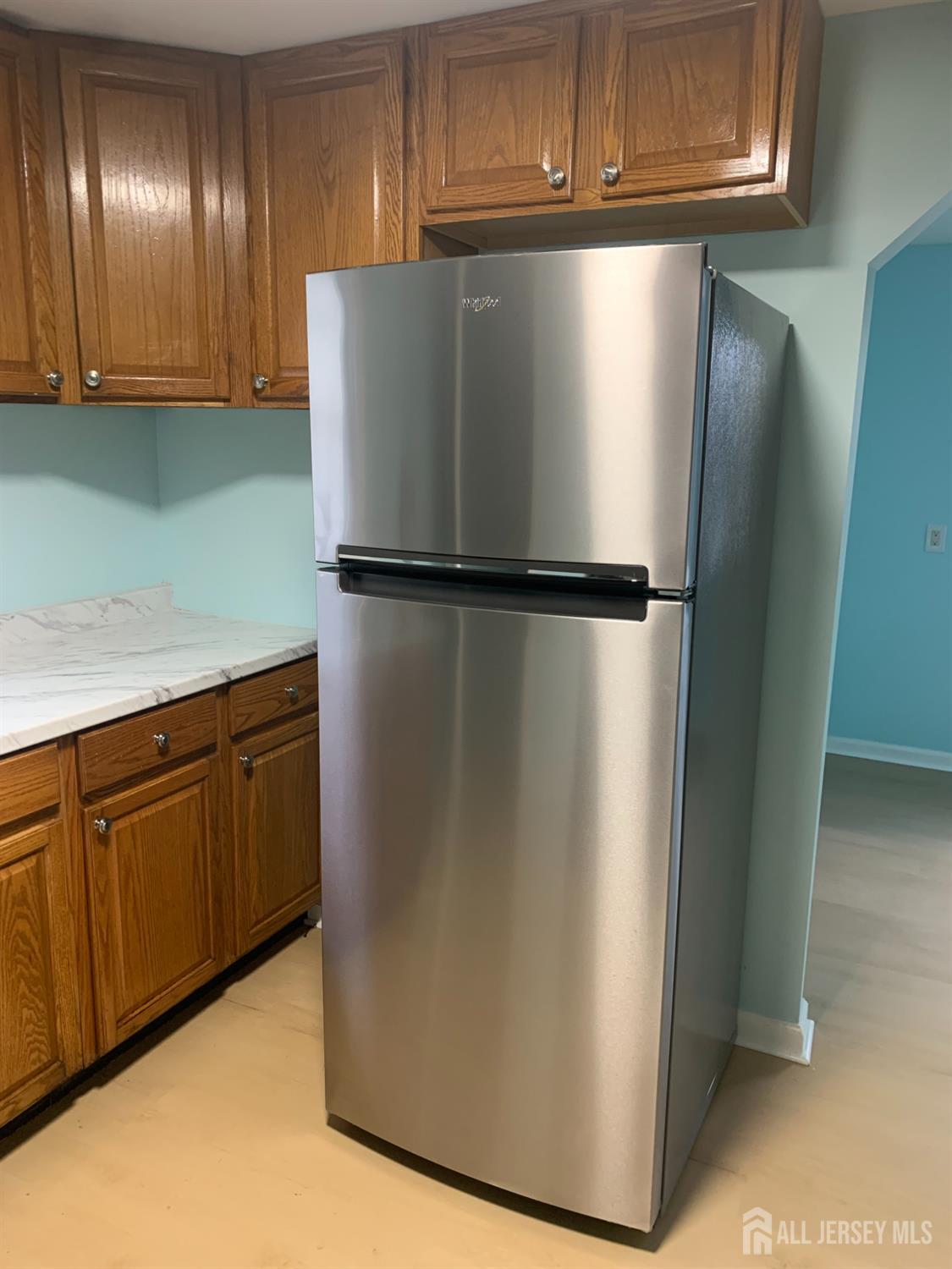 47 Holly Street, Unit 2 Carteret, NJ 07008 - Photo 10 of 27