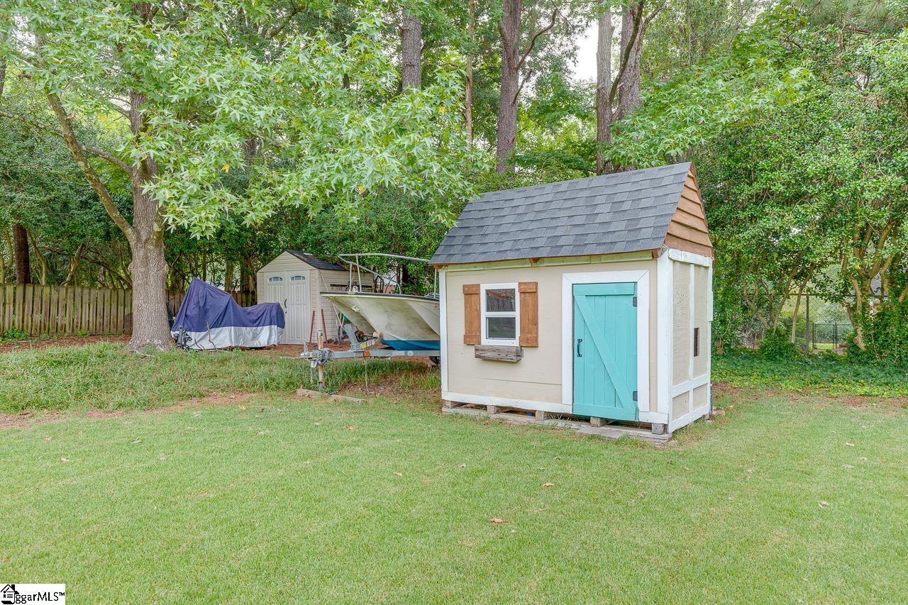 12 Rollingreen Road Greenville, SC 29615 - Photo 32 of 33 Gallery Image 32